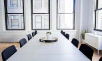 Klappbare Konferenzstühle - was sind ihre Merkmale?